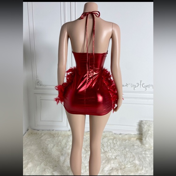 Custom dress - Picture 3 of 6